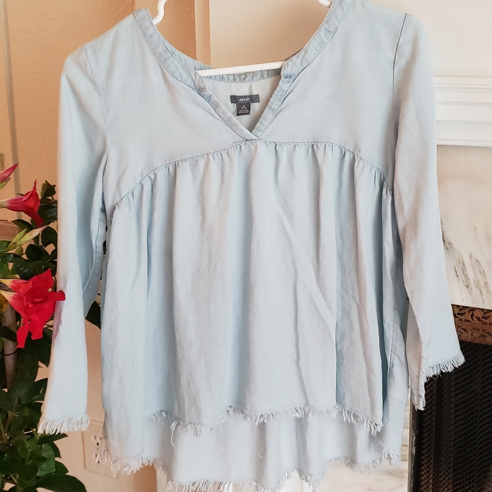 AERIE Top